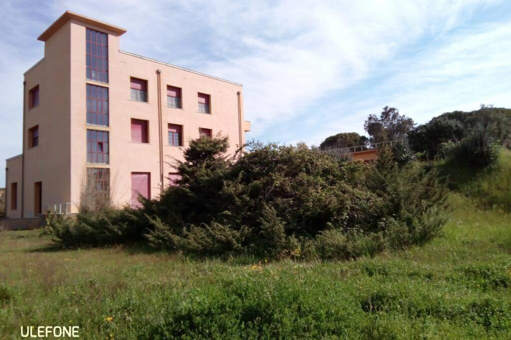 Casa Nel Parco Sulla Spiaggia Пиза Екстериор снимка