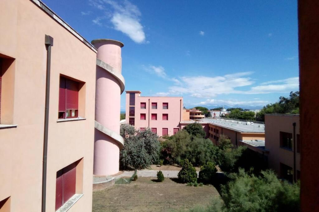 Casa Nel Parco Sulla Spiaggia Пиза Екстериор снимка